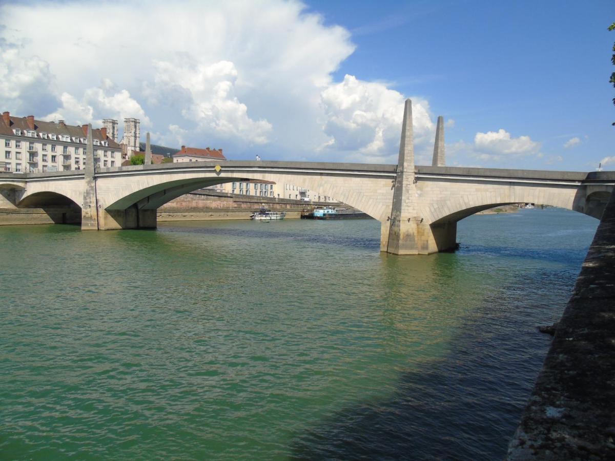 La Suite Saint Jean - Chalon Sur Saone Exterior photo